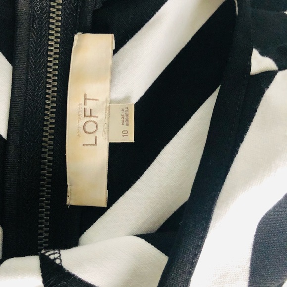 Ann Taylor LOFT Striped Knit Dress 10 - Picture 7 of 7